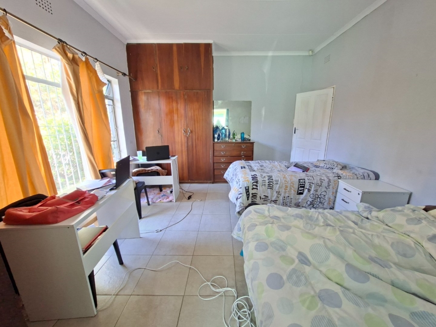6 Bedroom Property for Sale in Park West Free State